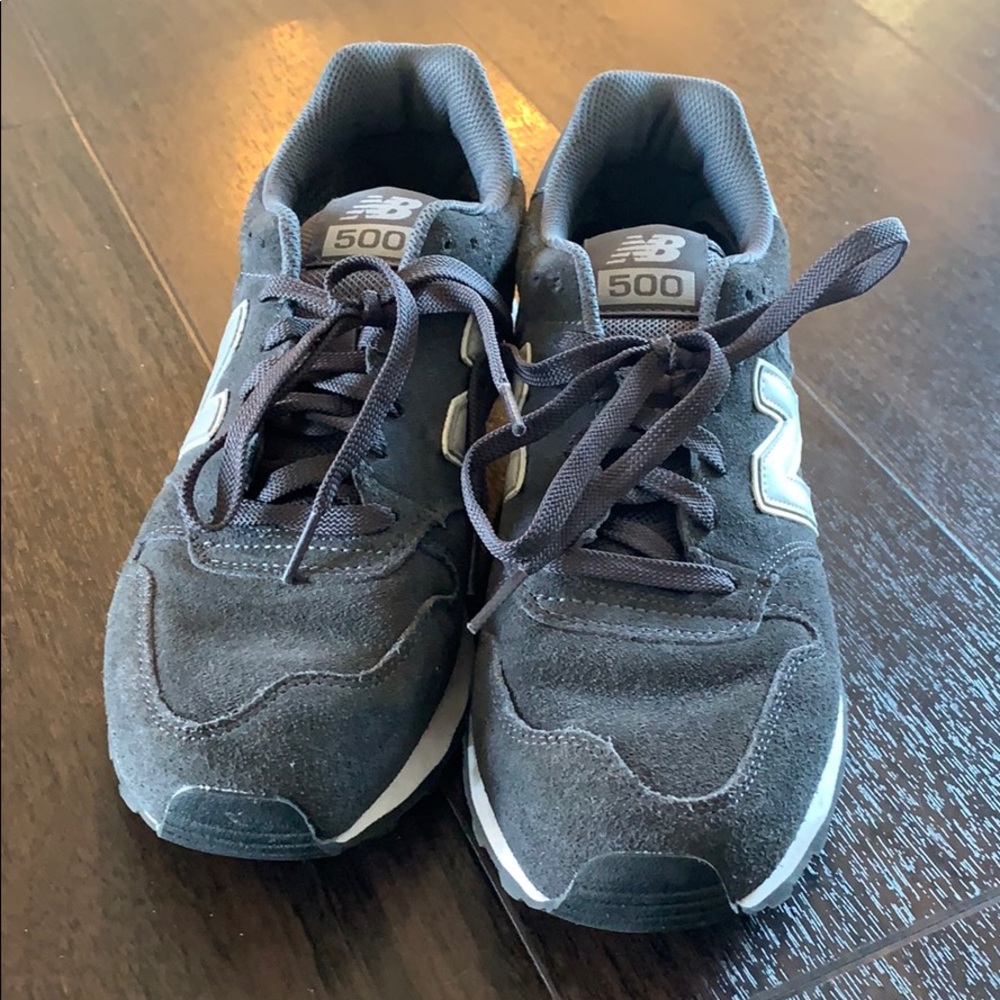 Men’s size 9 New Balance 500 Classics
